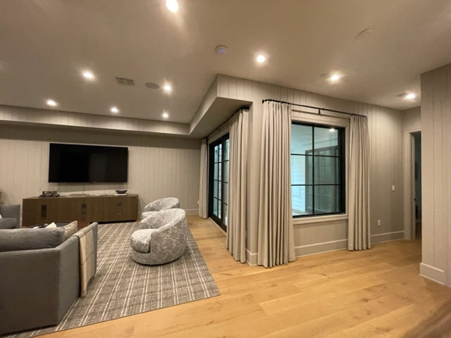 CUSTOM DRAPERY